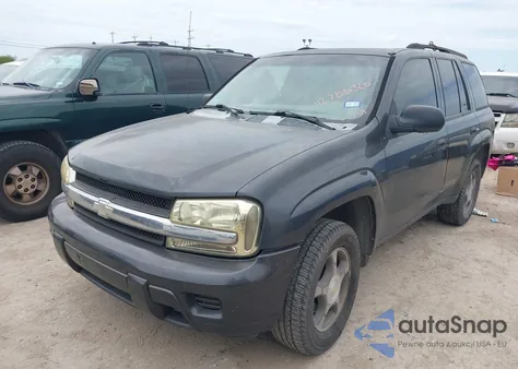 2007 Chevrolet Trailblazer Ls from USA, damaged, VIN 1GNDS13S672133141